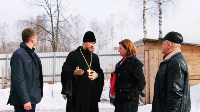 Встреча настоятеля георгиевского храма с главой Ивантеевки